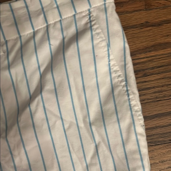 Ralph Lauren Blue and White Flat Front Shorts for Semi-Formal Occasions - Picture 5 of 8